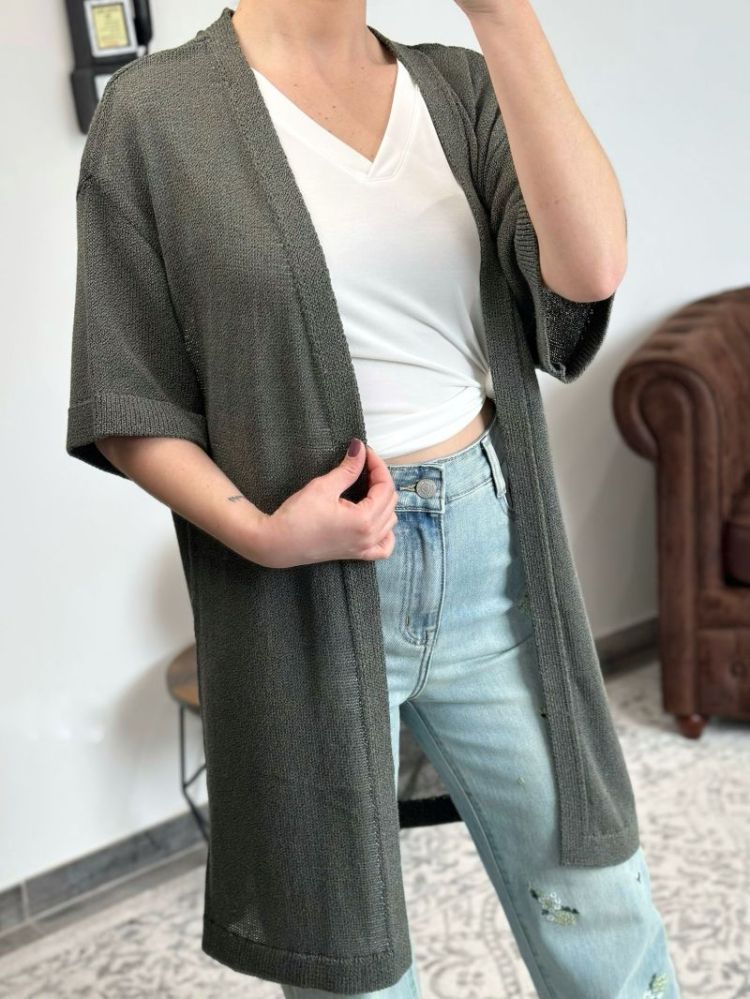  Kaki